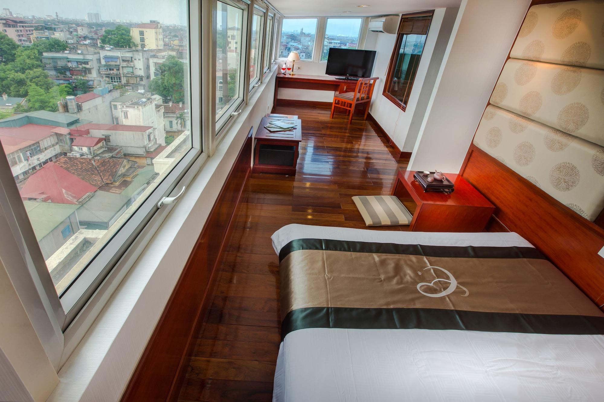 Conifer Boutique Hotel Hanoi Buitenkant foto